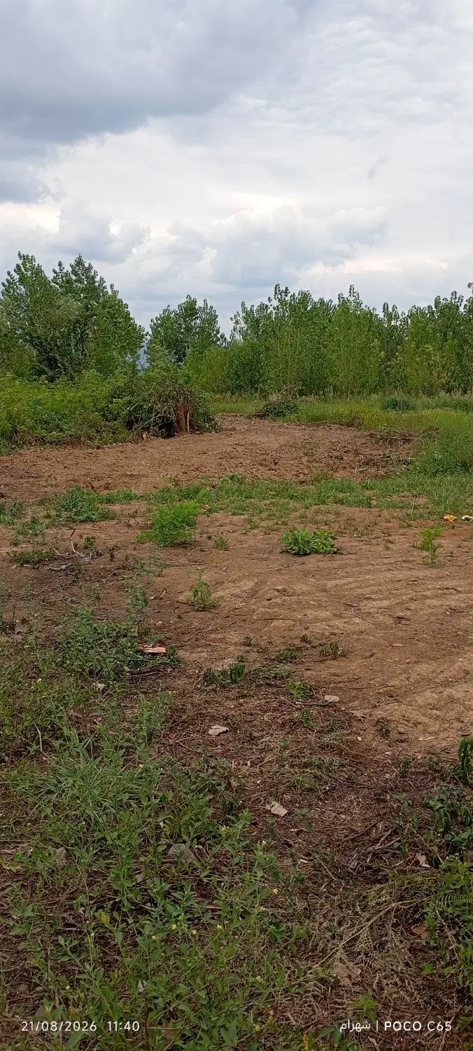 260متر زمین داخل طرح هادی قابل کاربری می‌باشد