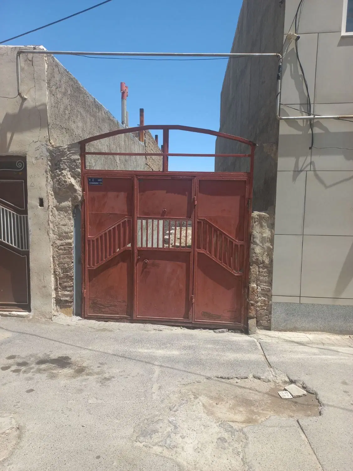 زمین مسکونی ۱۴۵مترباسمنج