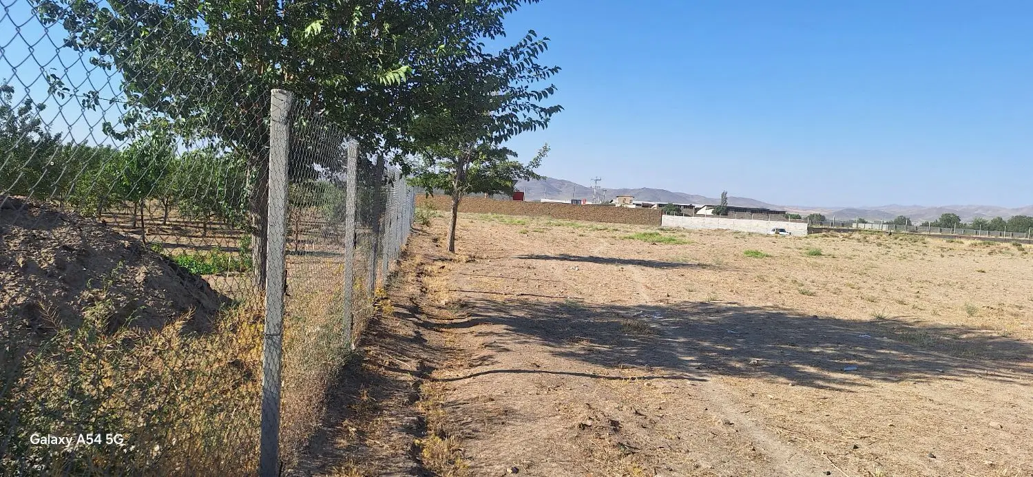 زمین کشاورزی برا ساخت و ساز کارگاه