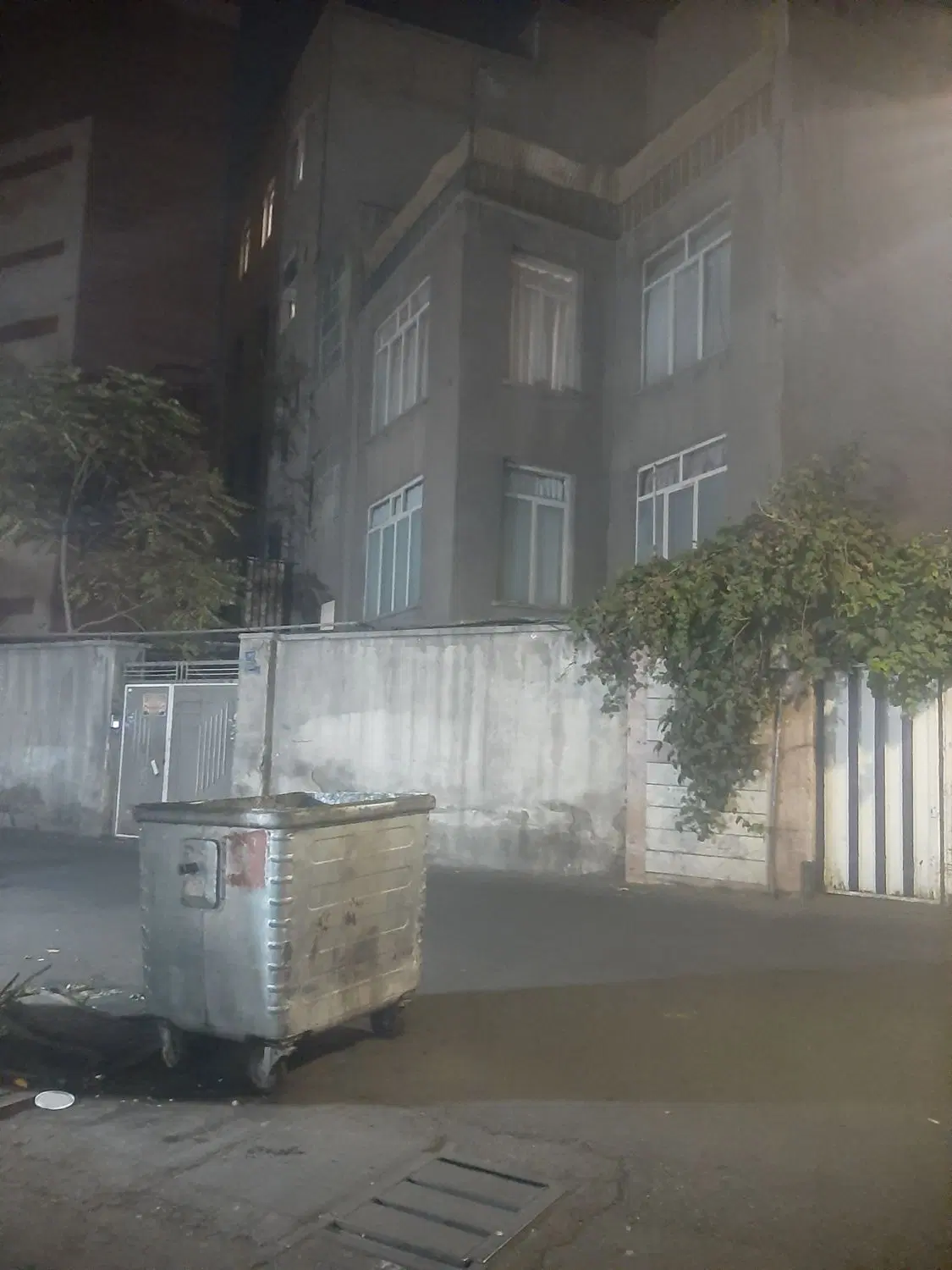 ملک کلنگی محدوده خیابان پیروزی