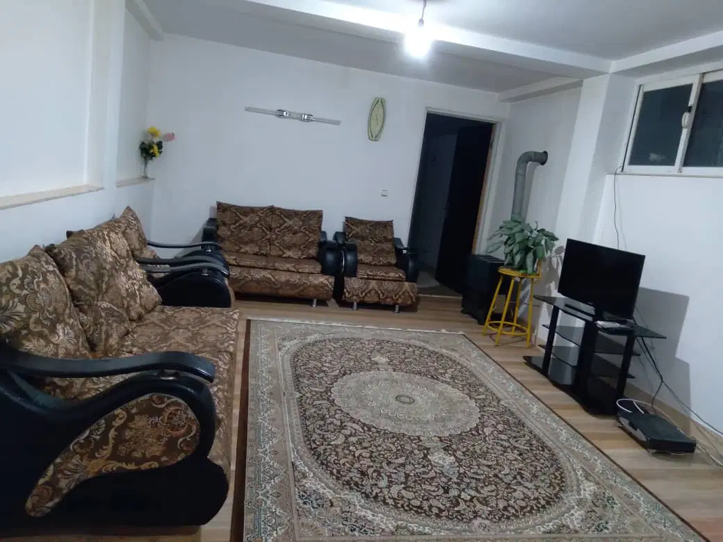 اجاره ی سالانه واحد ۵۰ متری در ساداتشهر