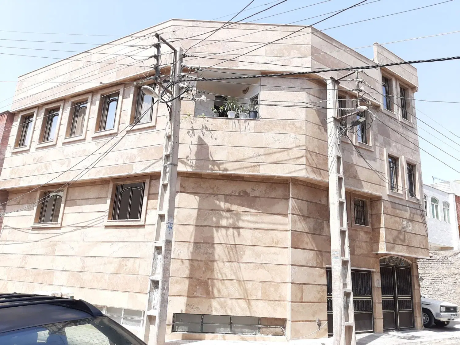 زیرزمین 90متری راه جدا درجوادالائمه