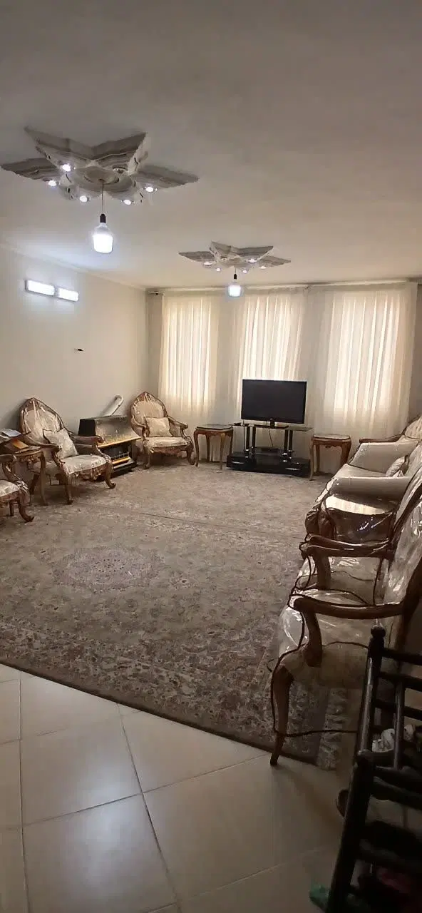 آپارتمان ۸۷متره اتحاد