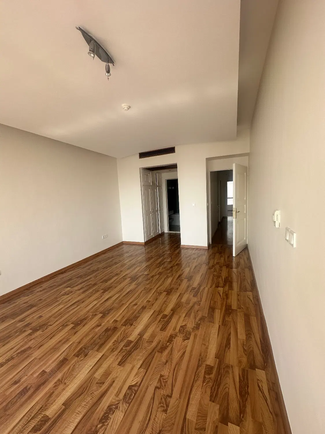 فرشته تاپ لکیشن ویو عالی