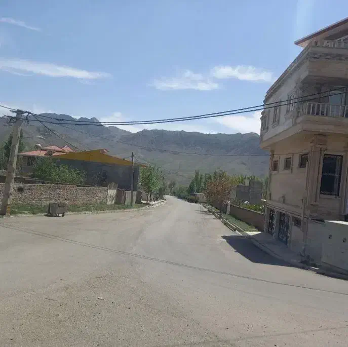 ۳۵۰متر زمین ویلایی بافت شهر زیاران در طالقان