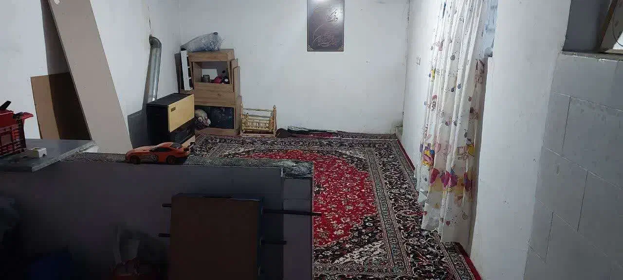 منزل دربست ویلائی دو طبقه گاز شرقی