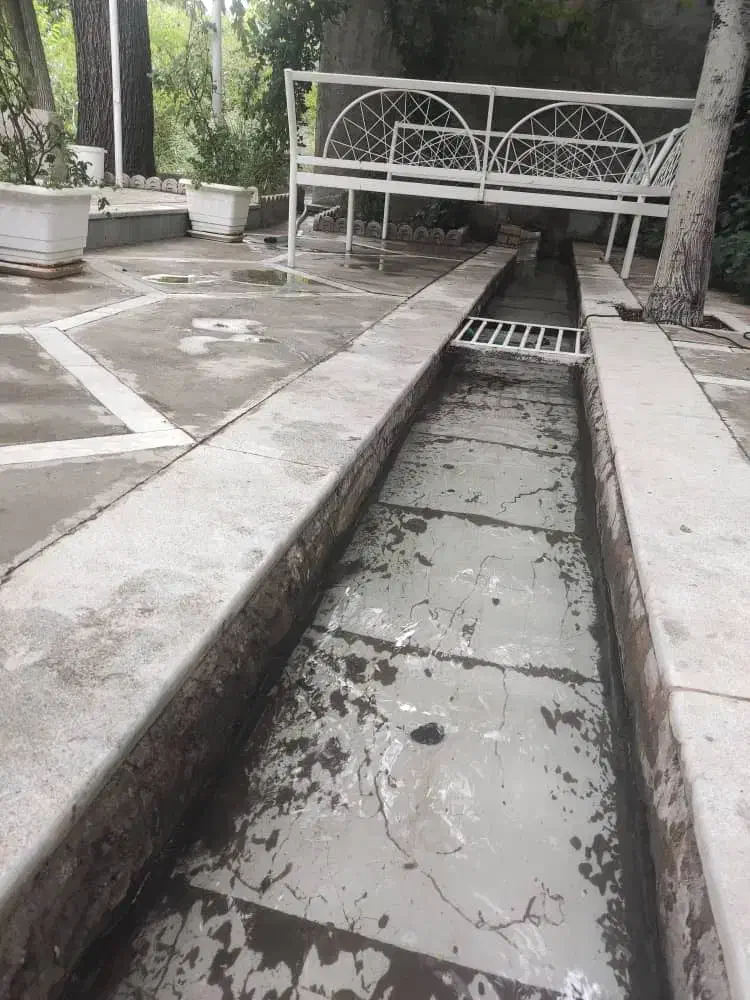 باغ چوپار با جو آب دائم