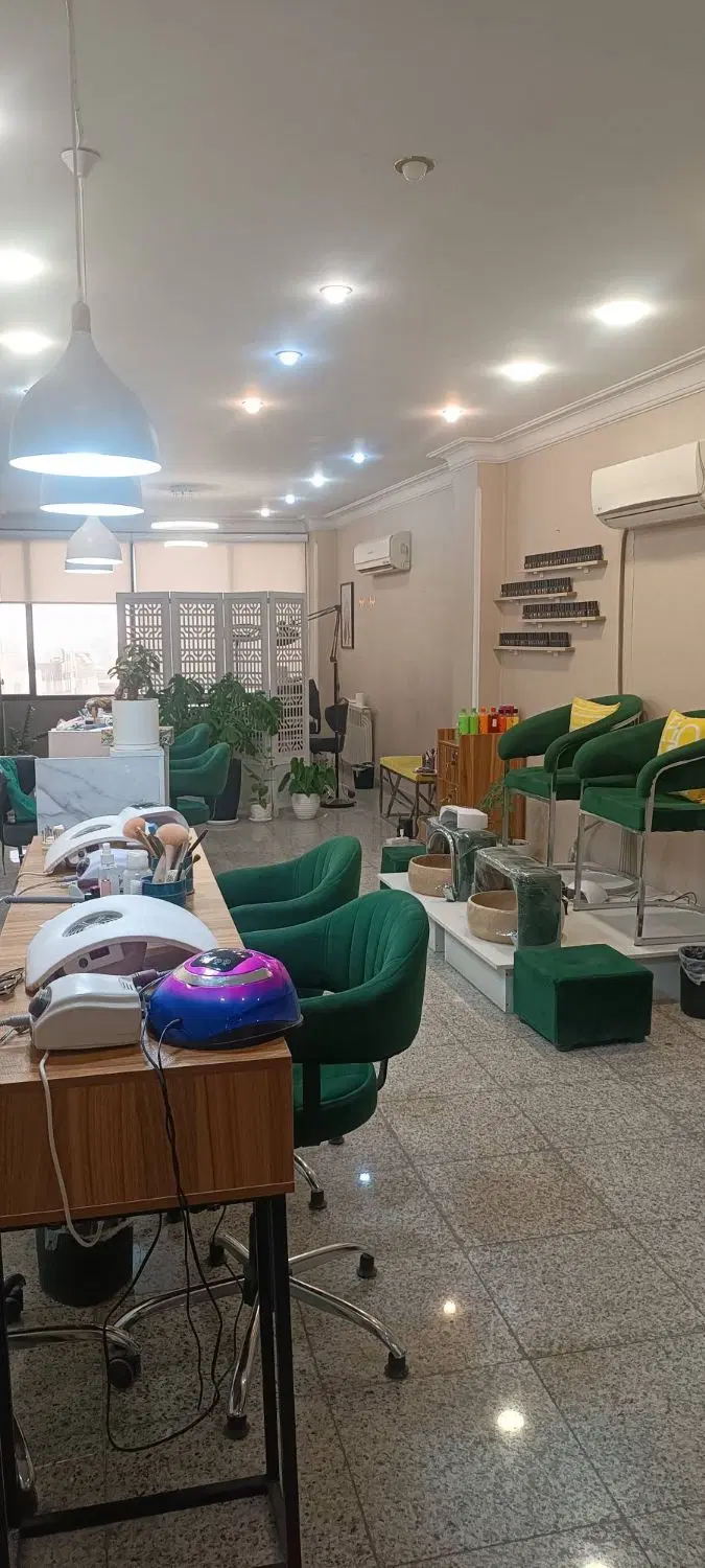 ۸۴ متری اداری پونک اکازیون  بر اشرفی