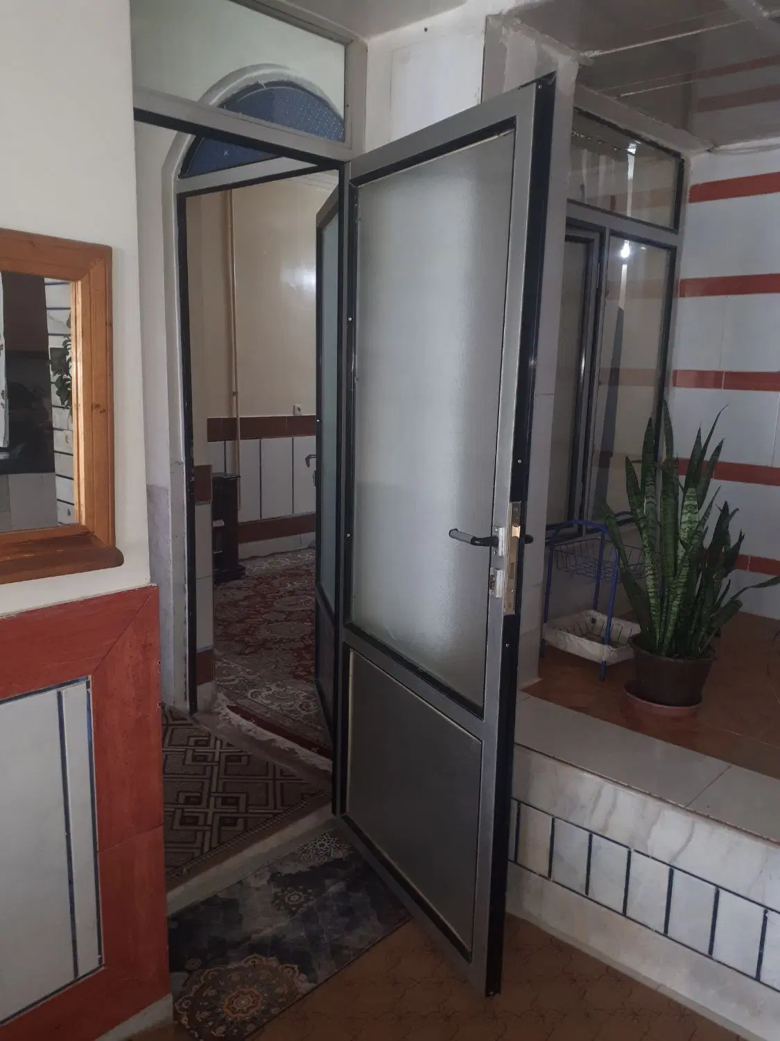 رهن واجاره ویلایی دوخوابه.