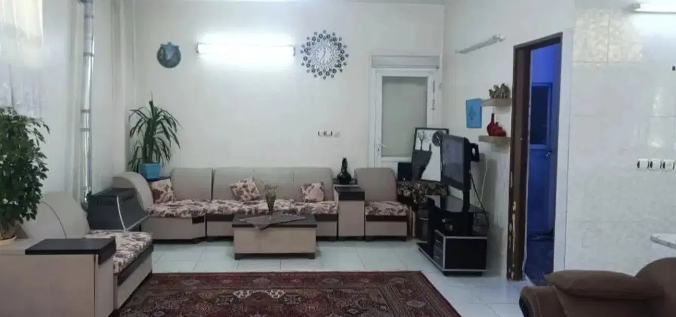 همخانه _ همخونه