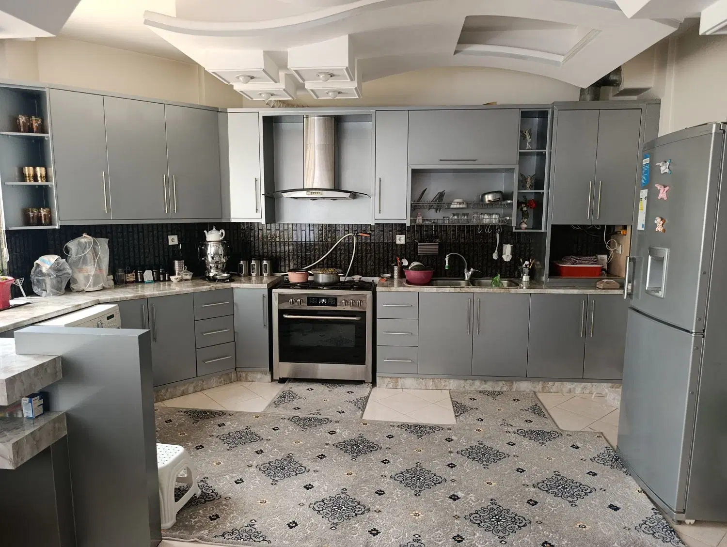 آپارتمان 113متری پارکینگ دار شیک