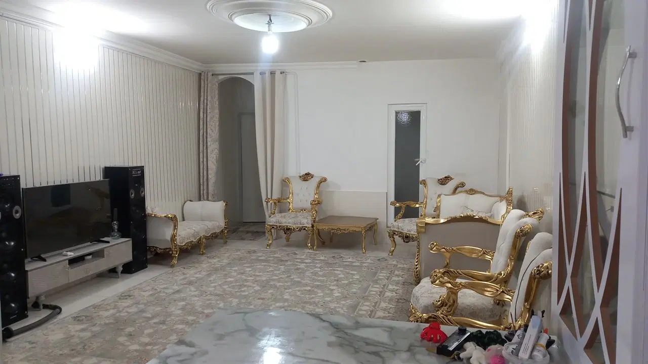 خانه ۷۵ متری
