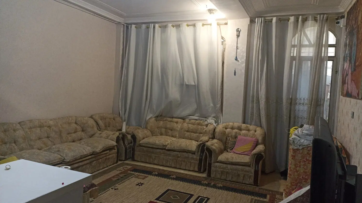 دو آپارتمان 70متری  خ اول رسالت در یک طبقه
