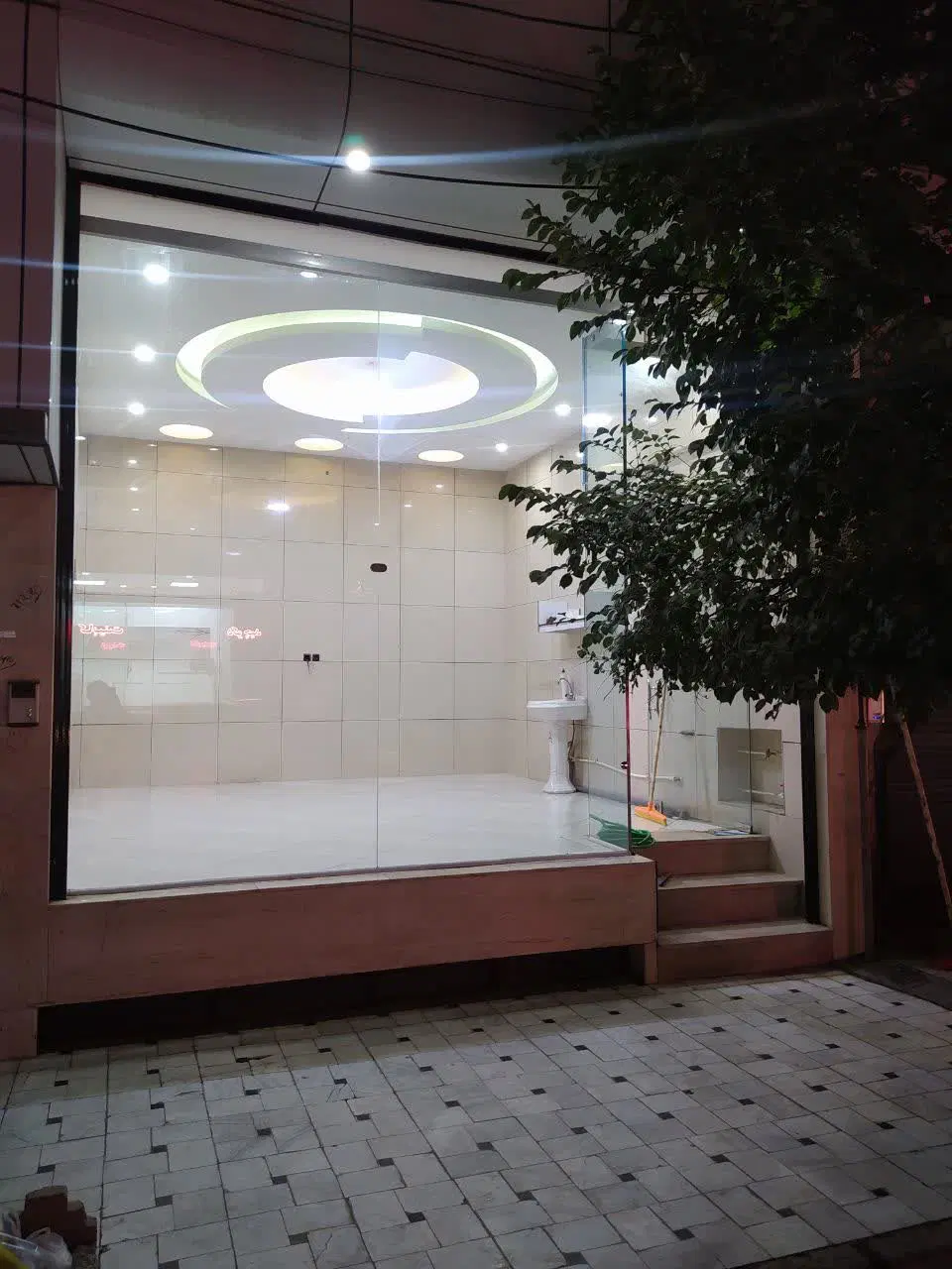 مغازه اجاره ای مهدیه. توانیر.