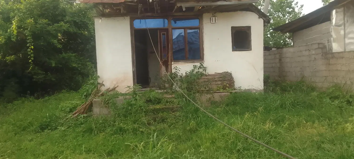 خانه محوطه ۵۶۰متری گلنکی