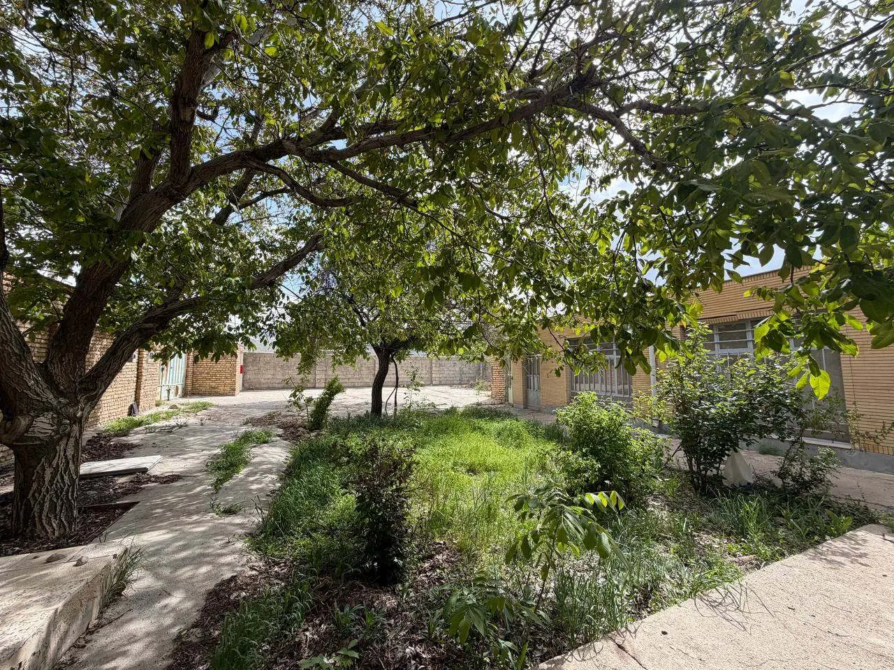 فروش خانه در بهترین موقعیت مکانی