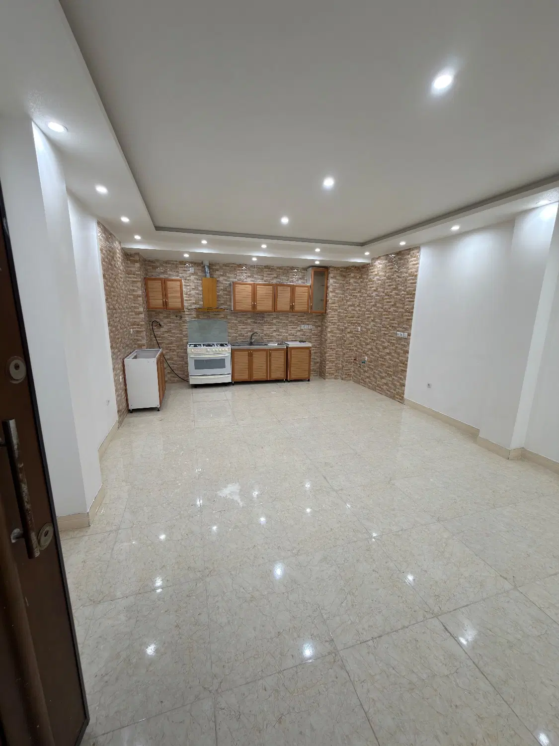 واحد _120 متری_دوخواب_رهن اجاره_مهر 62