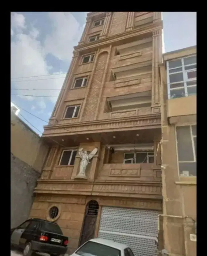 فروش واحد۱۸۰متری درشریعتی