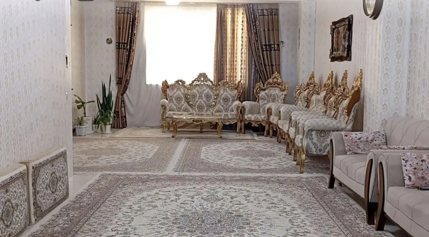 فرهنگیان فاز یک فروش ویلایی جنوبی ۲۰۰متری