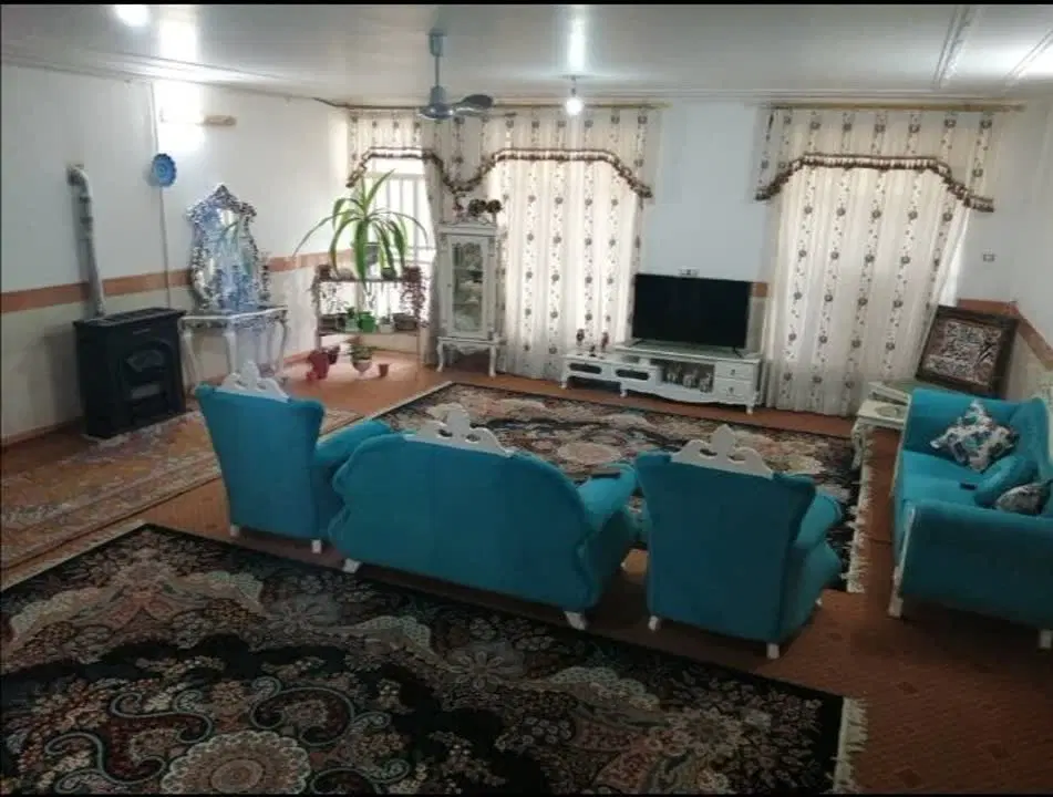 زیرزمین نیم طبق