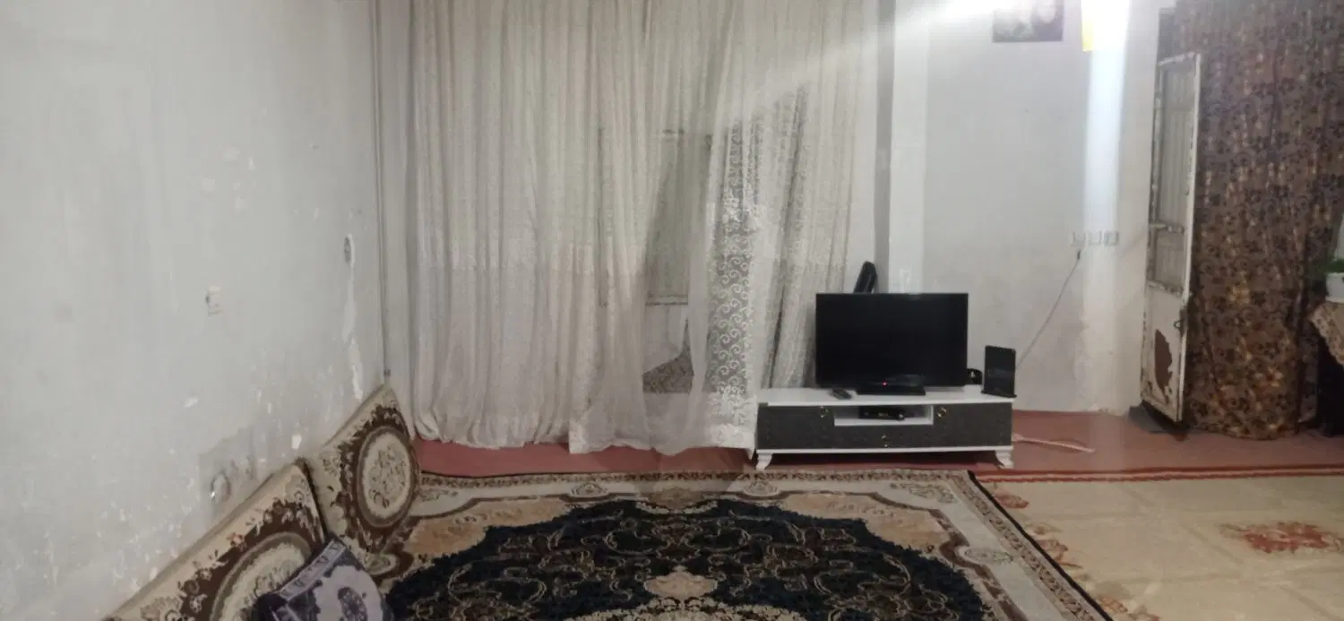 بیست متری ابراهیمی مصطفی خمینی 35