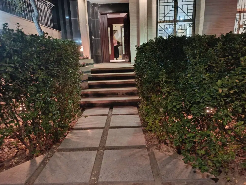 خانه ویلایی استخرداربزرگمهر