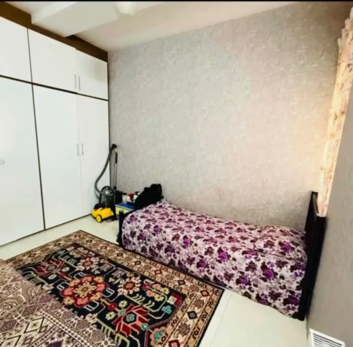 ویلایی بالای پارکینگ بلوارمنفرد۱۰۰متری
