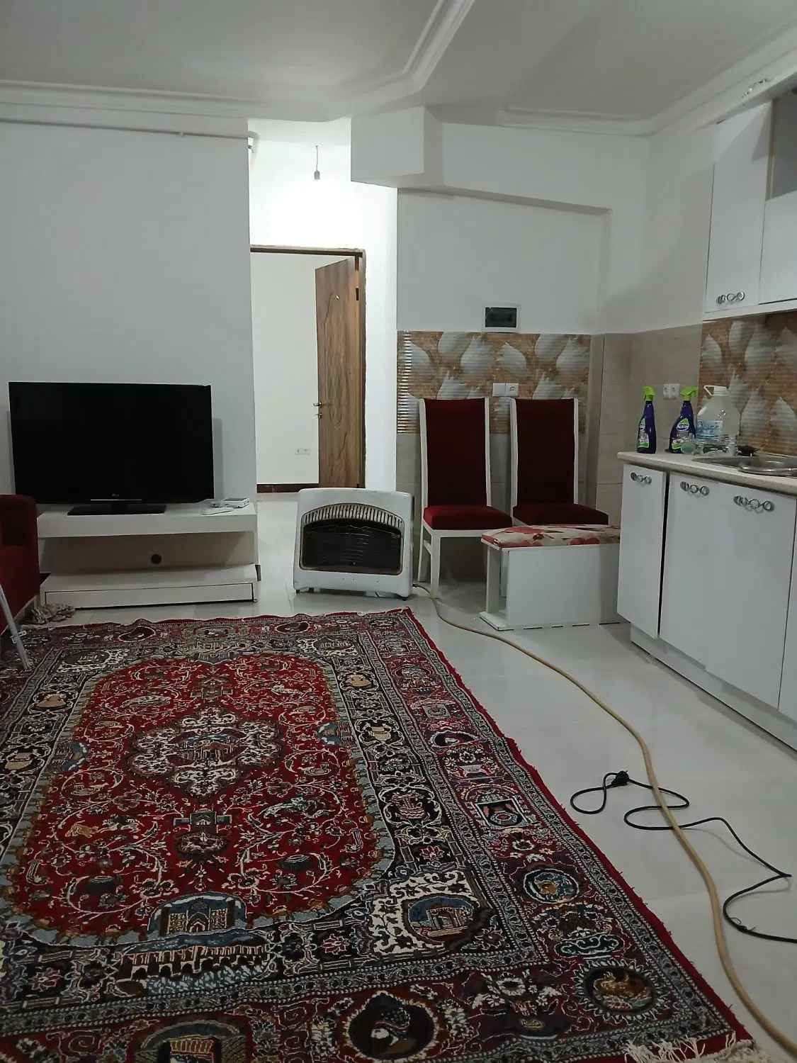 سوئیت ۵۵ متری پارکینگ دار