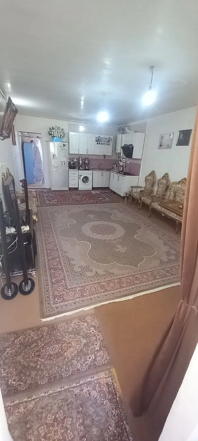 خانه در نیار