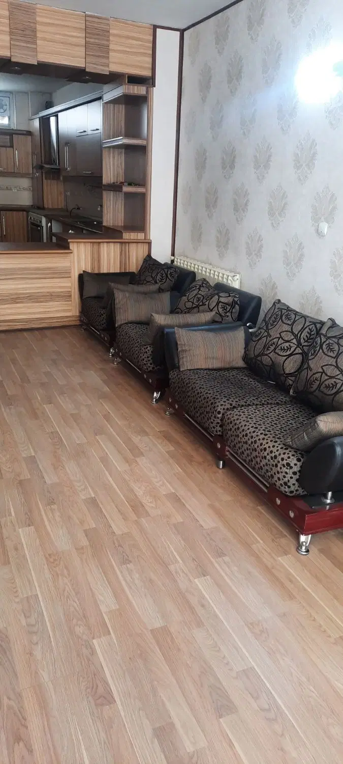 فروش آپارتمان هم کف