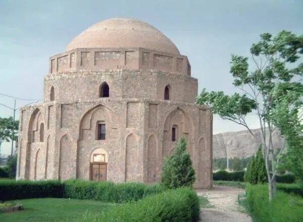 رهن و اجاره _ ۷۰ متر _ دو خواب _ مهدیه