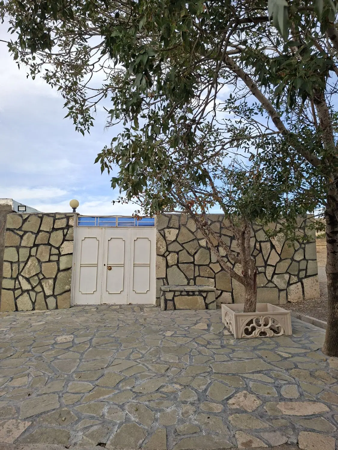 فروش باغ خان