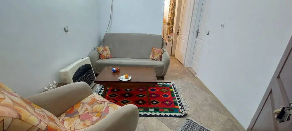 ۳۴مترشریعتی ابتدای ادیبی آسانسور دار