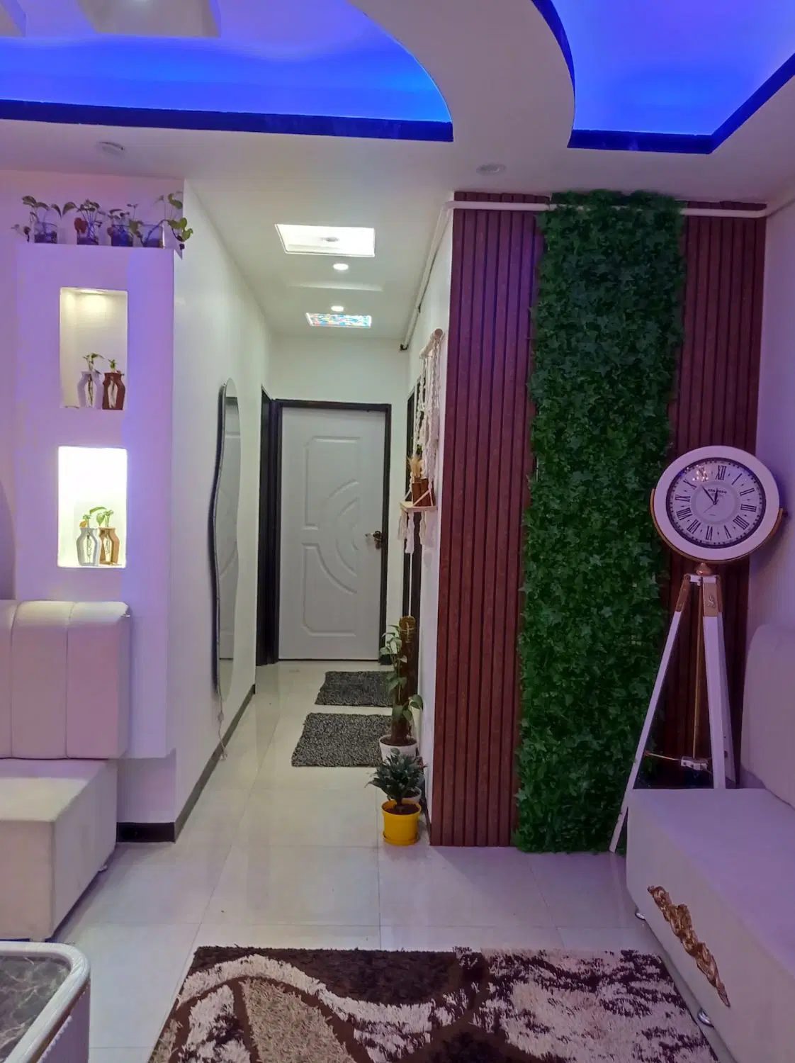 خانه ۹۷متری خیابان ۵ دادگستری