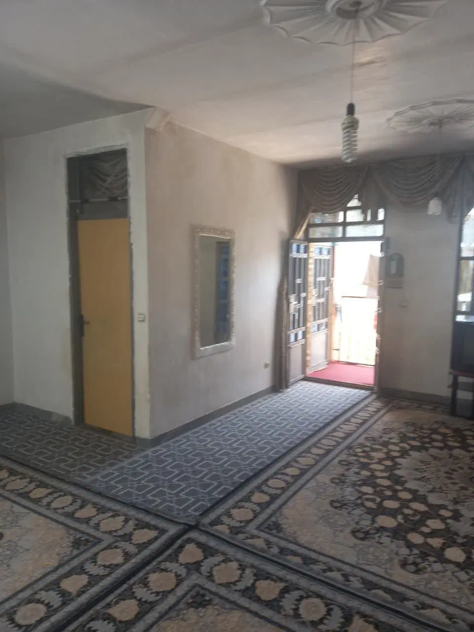 فاز۲ کوی ارتش ۱۶۰ متر ویلای.تمام اسکلت شنارژ۶۰متری