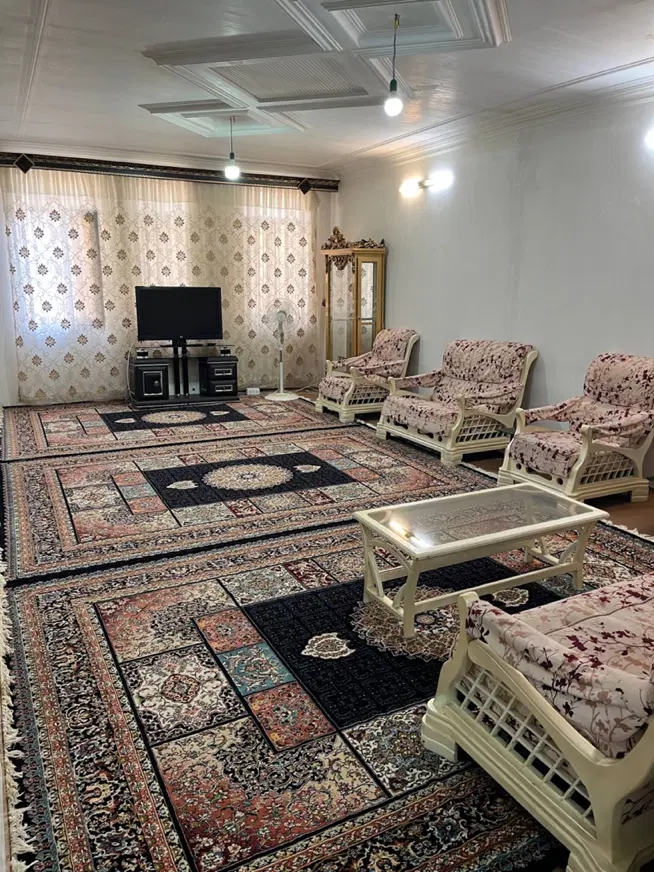اجاره اپارتمان ۱۲۰متر داخل شهر