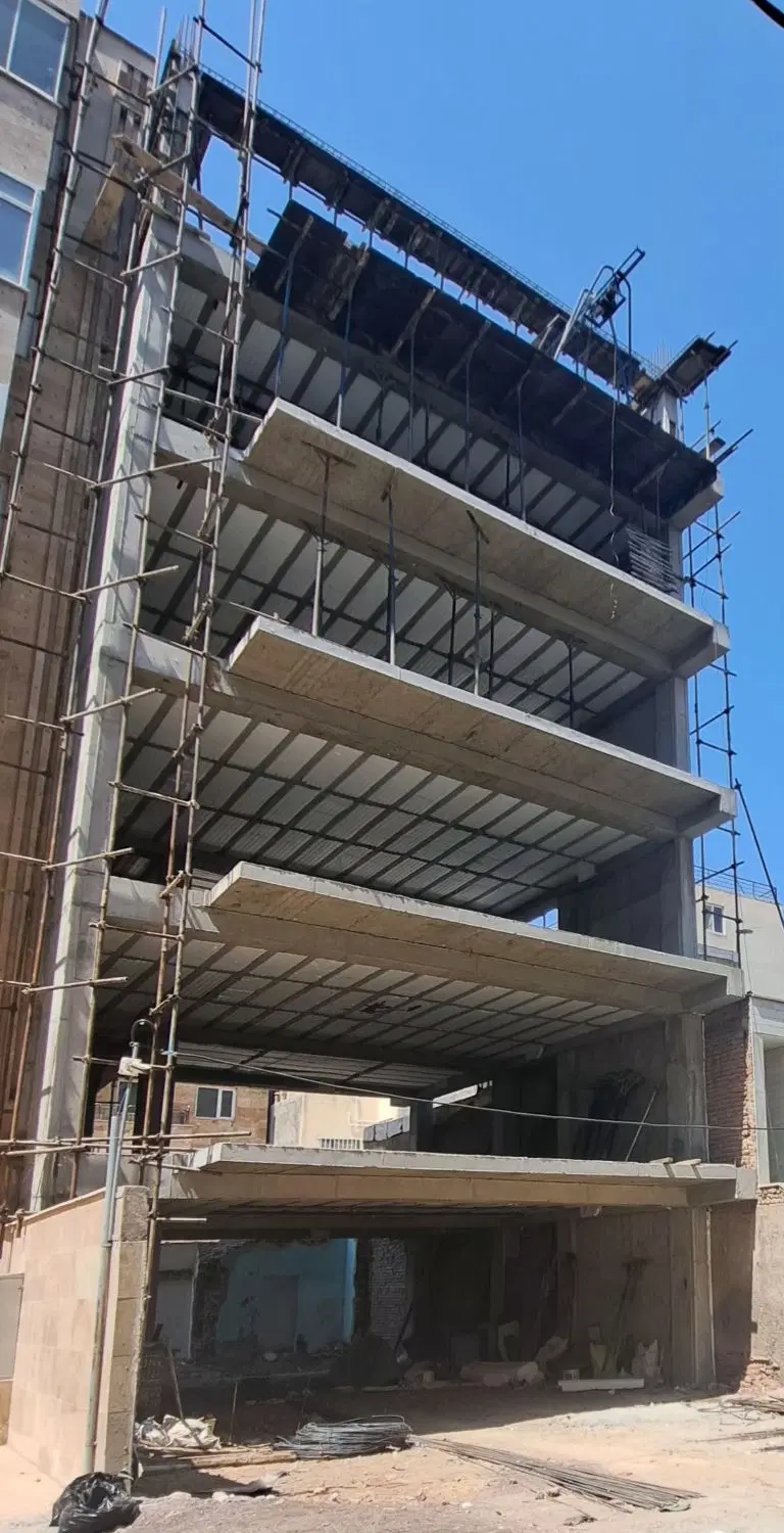مشارکت در ساخت