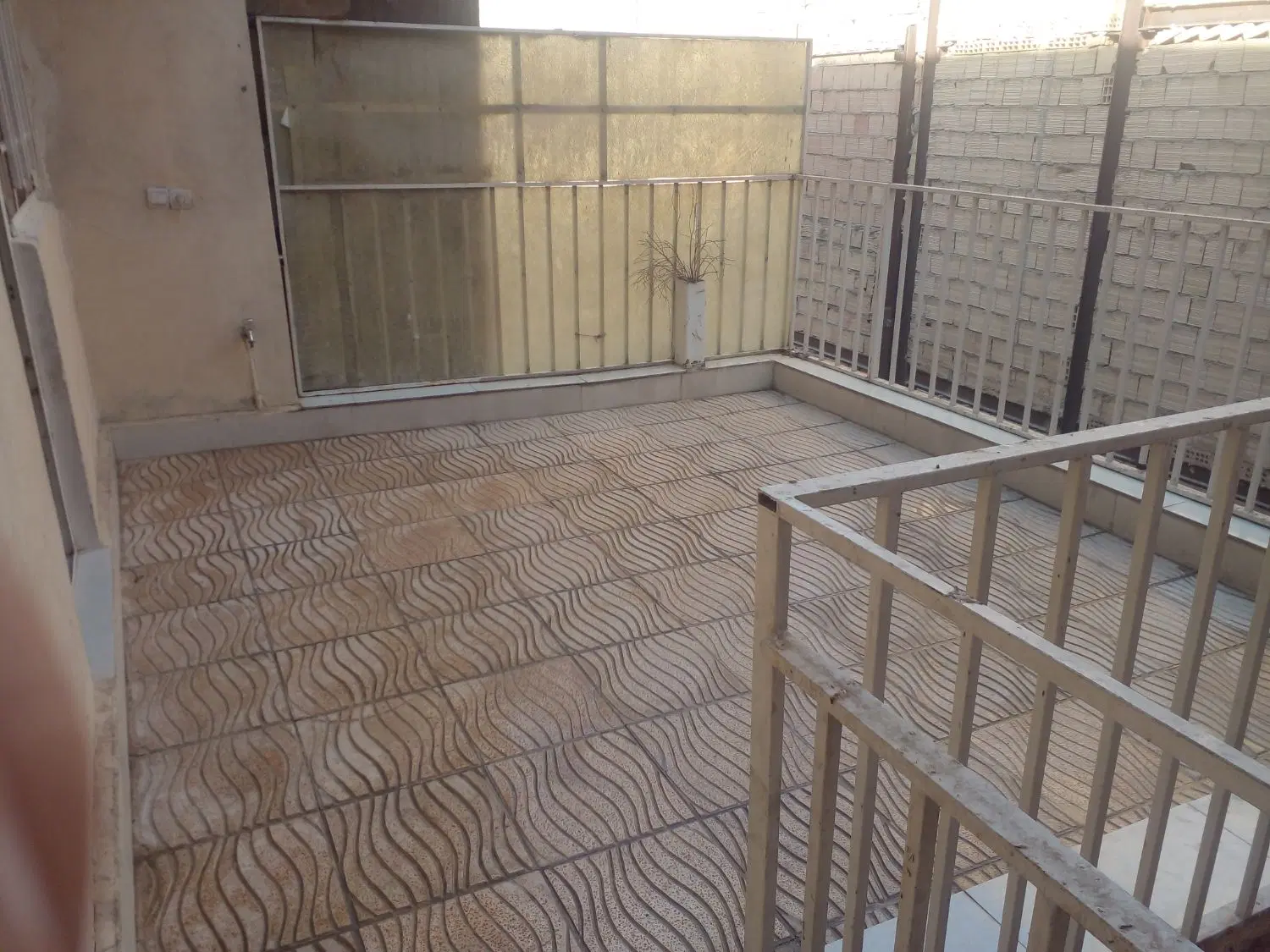واحد 85 متری تک واحدی حیاط دار وجی آباد