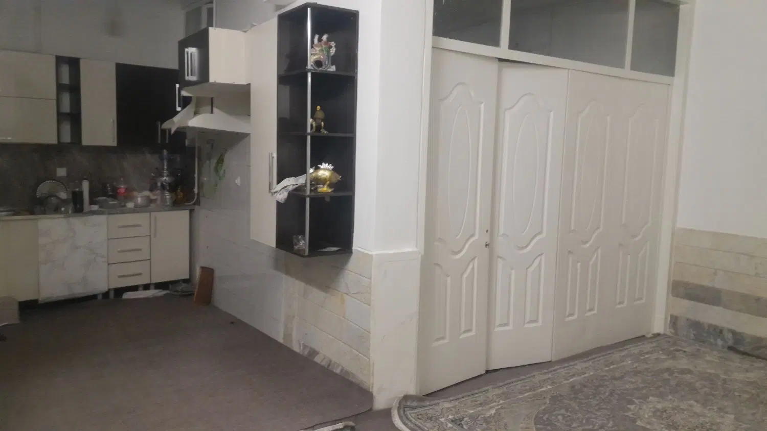 یک باب زیر زمین به متراژ ۸۵ متر ورودی مشترک