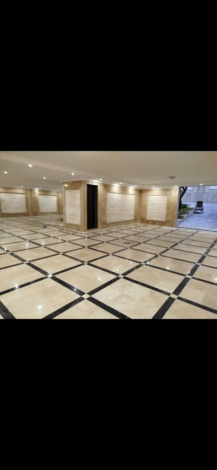 فروش آپارتمان ۱۴۳ متری طبقه اول