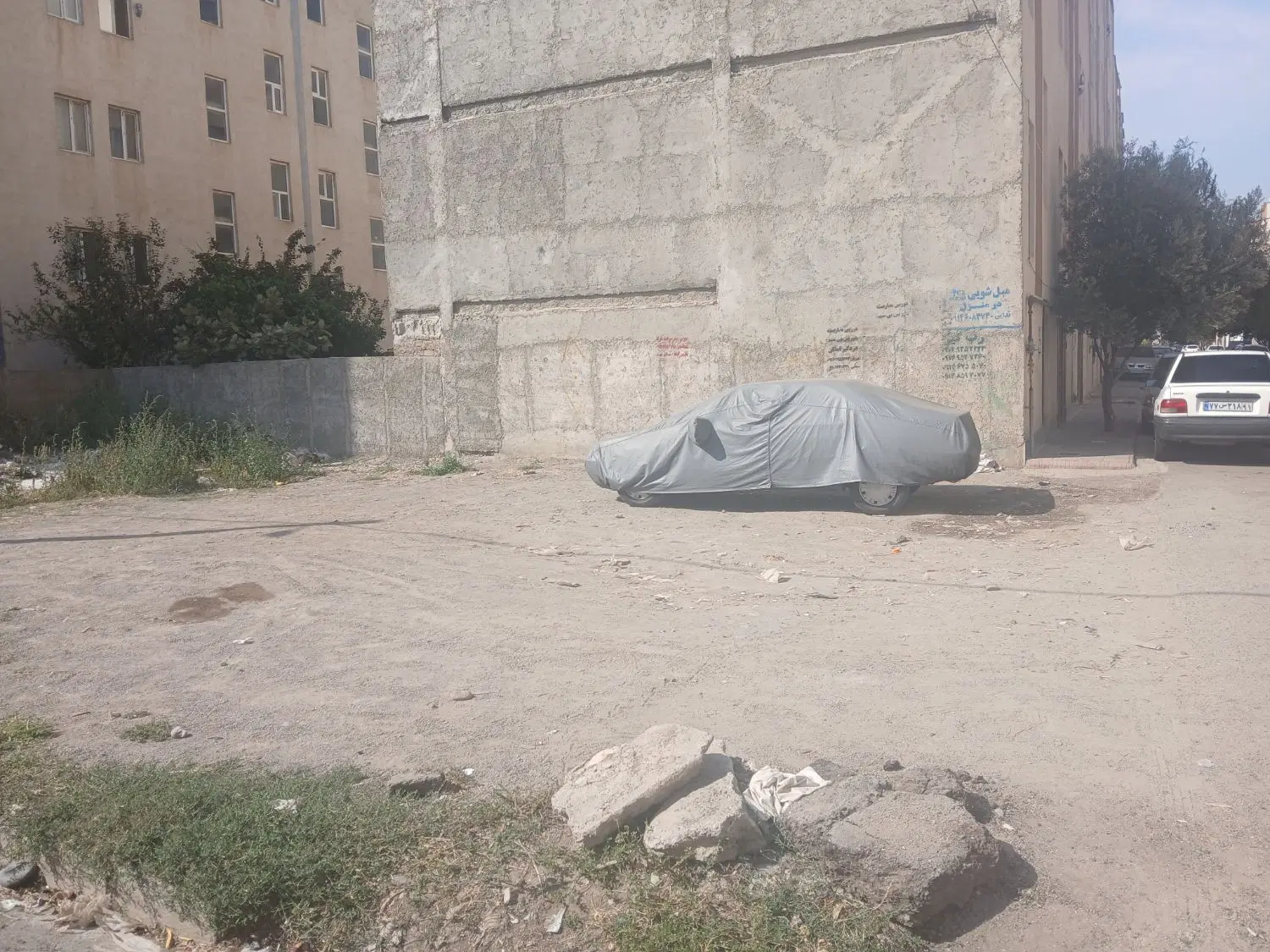 زمین نبش در مسکن مهر ۱