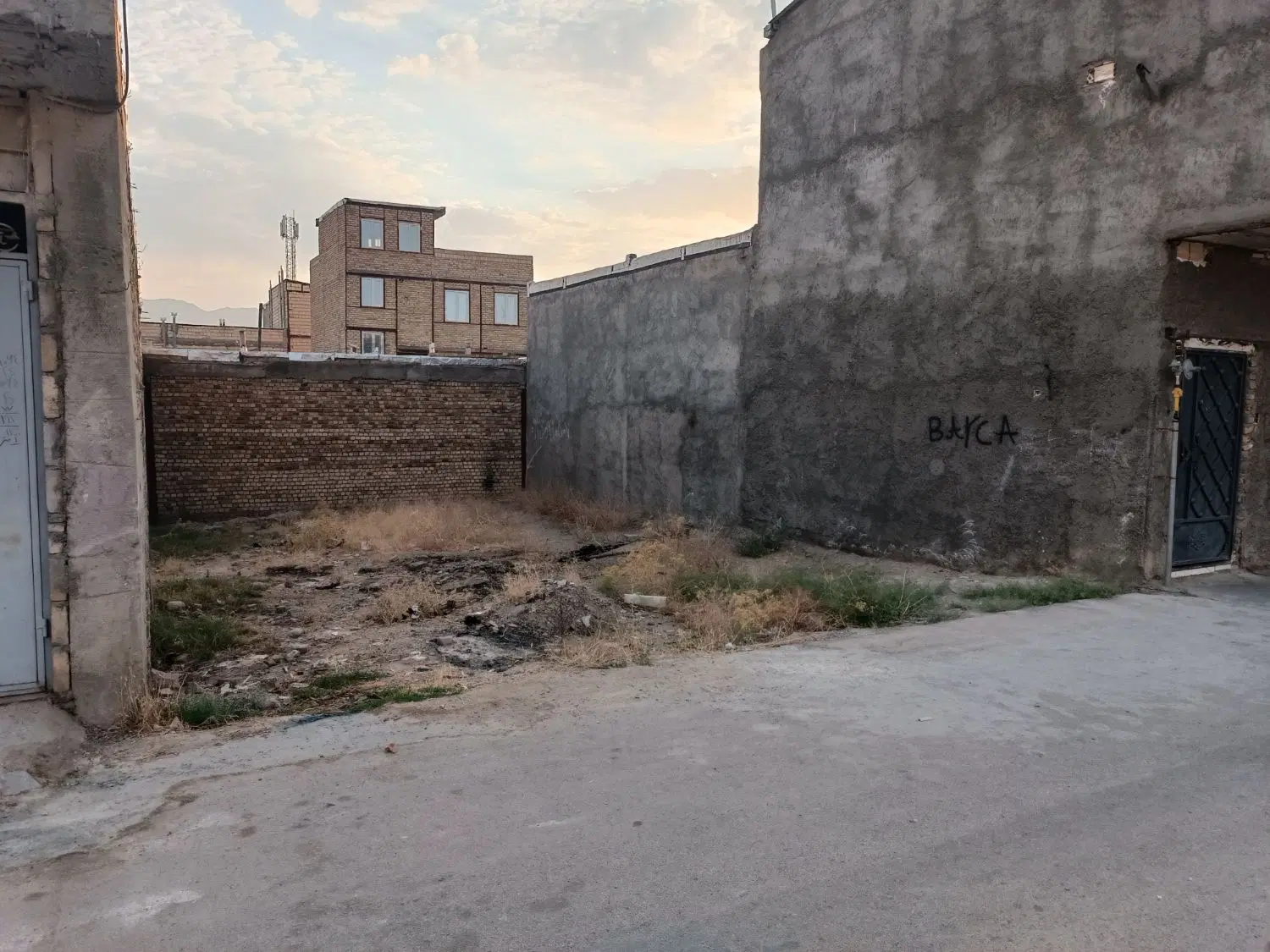زمین اسلام آباد شمالی