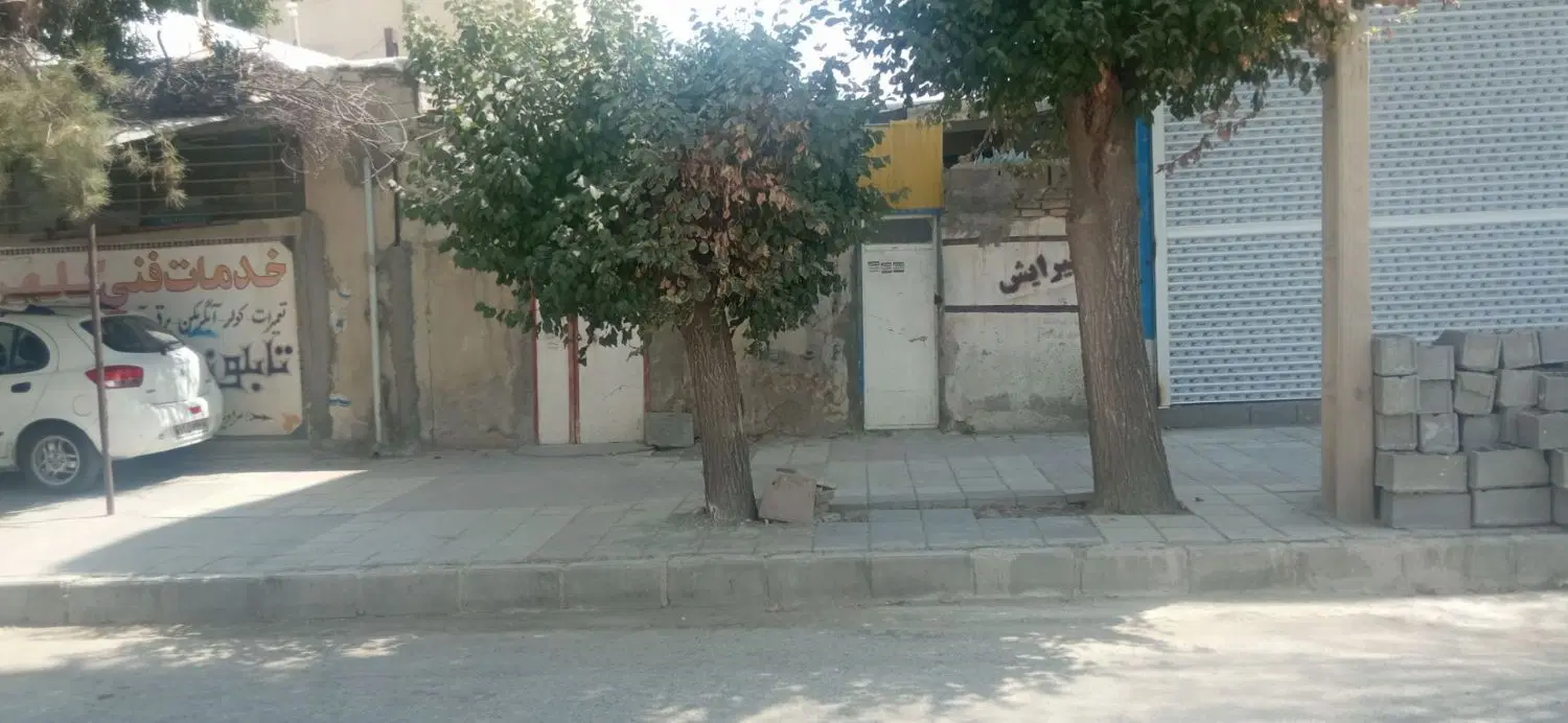 فروش خانه ویلایی در آناهیتا ( باهنر)