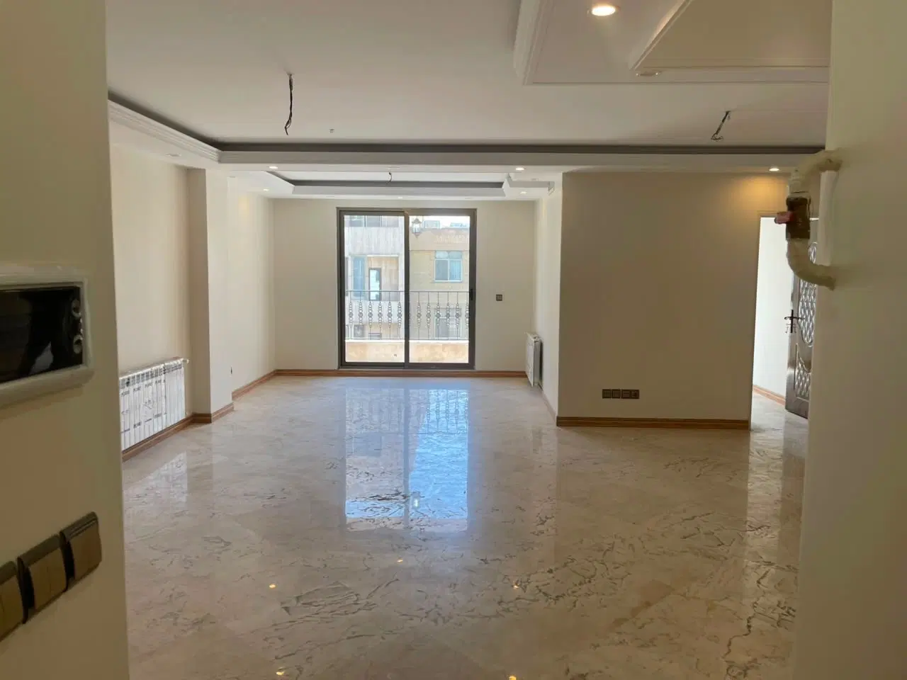فروش آپارتمان در انوشیروان غربی