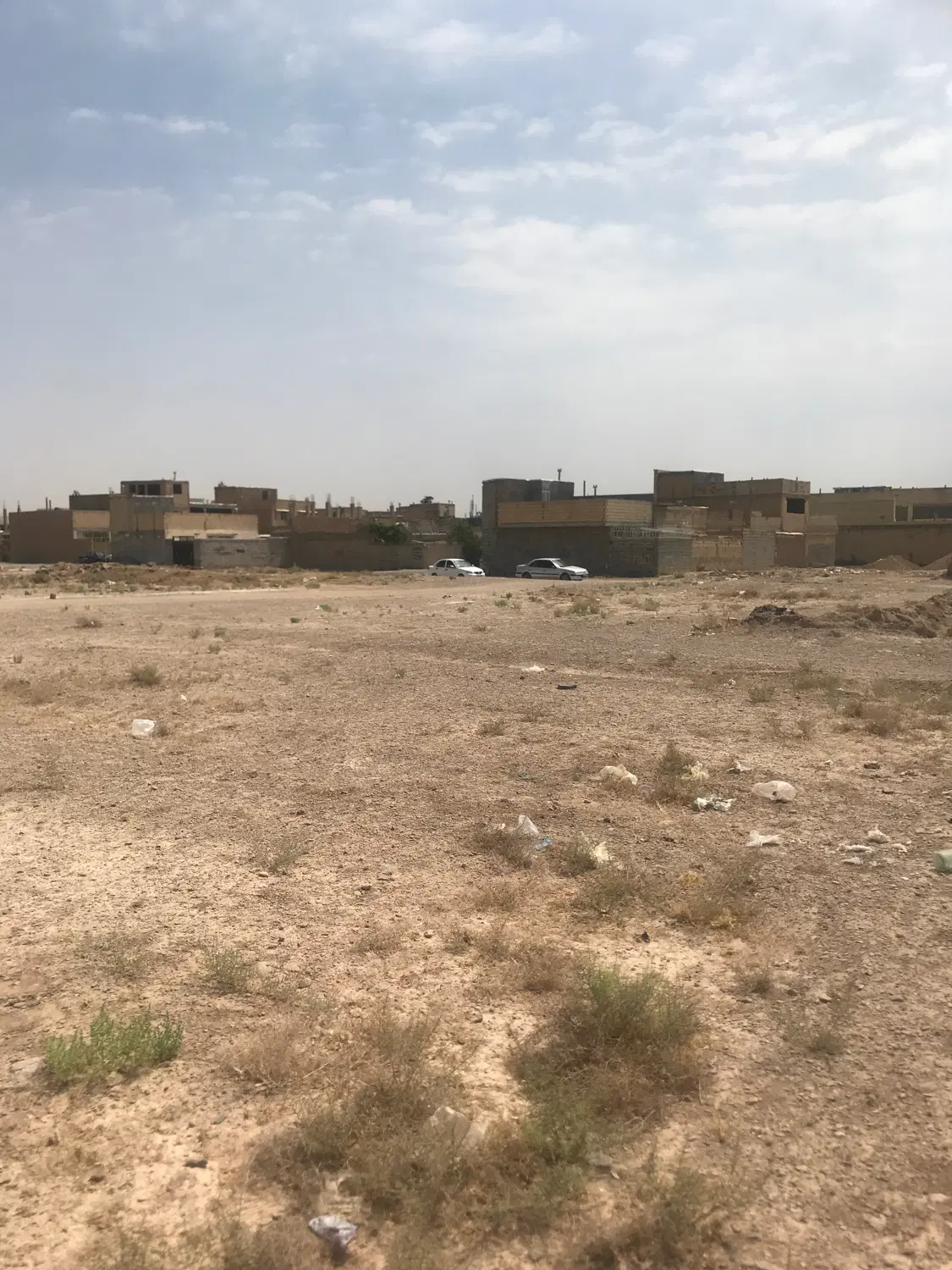 زمین روبروی مسکونی فروش فوری