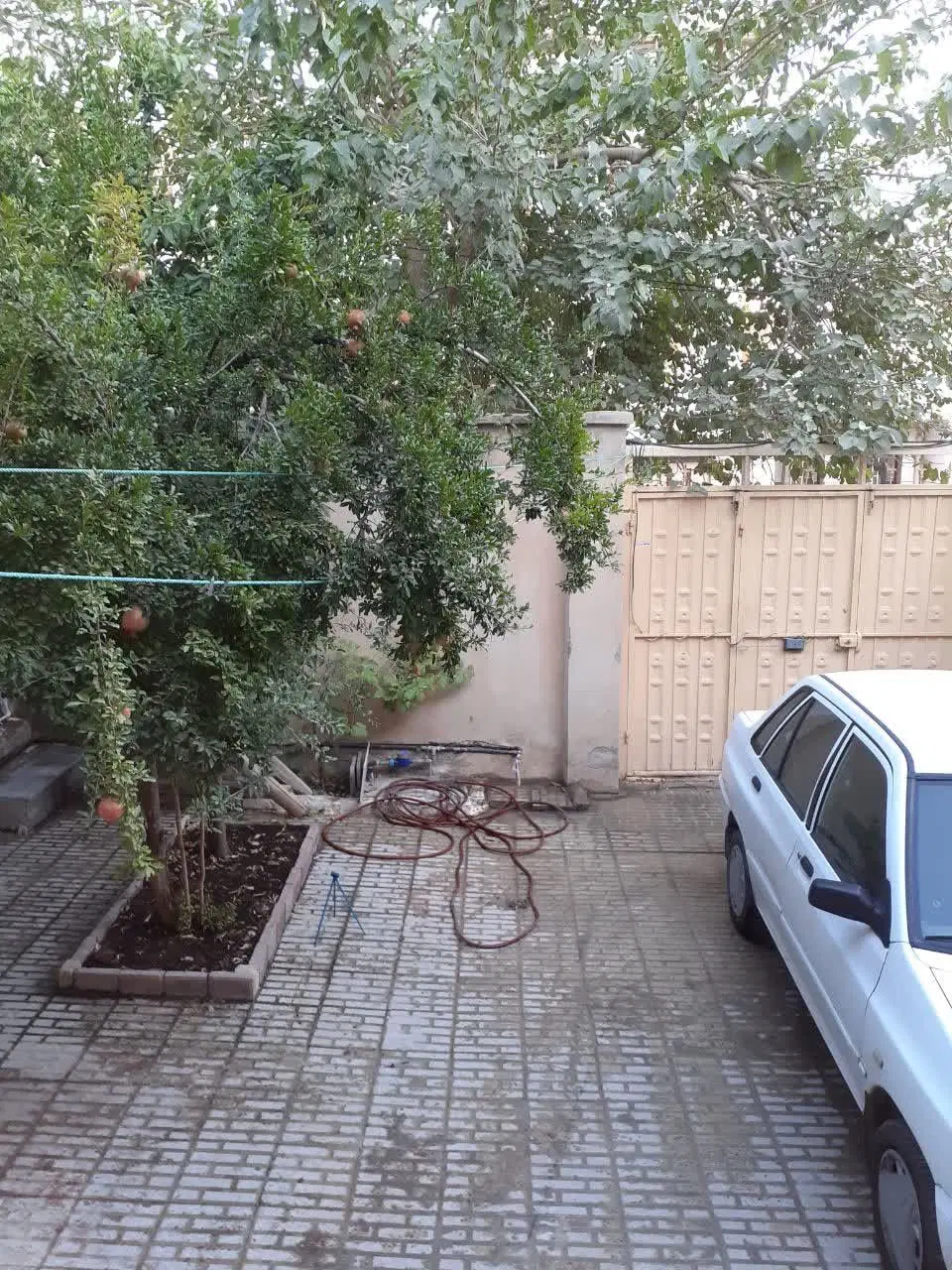 ویلایی ناصر خسرو