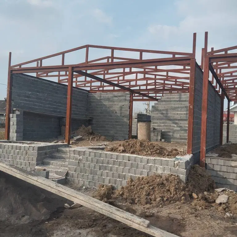 ویلا شهرکی فعلا نیم ساخت توضیحات بخون