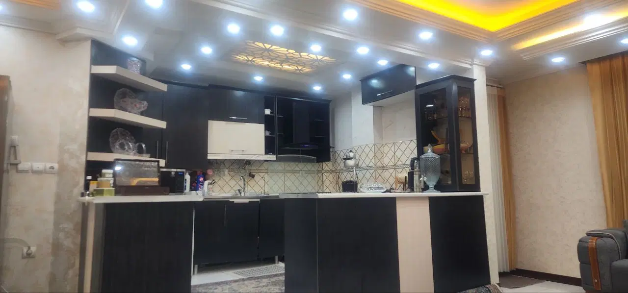 واحد ۸۰ متری ۲خواب
