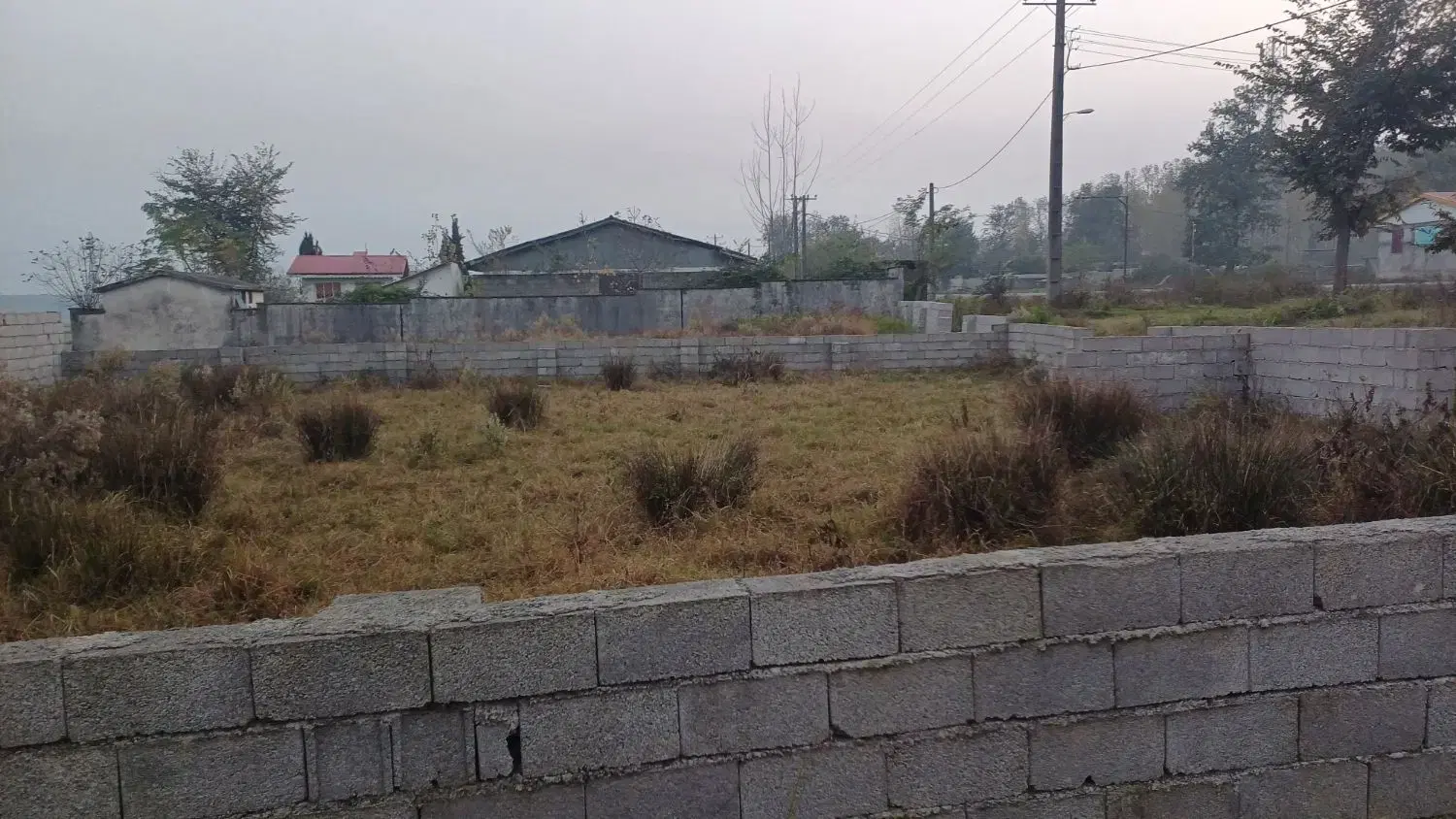 فروش ۴۲۰ متر زمین‌ روستای مسکونی با پروانه
