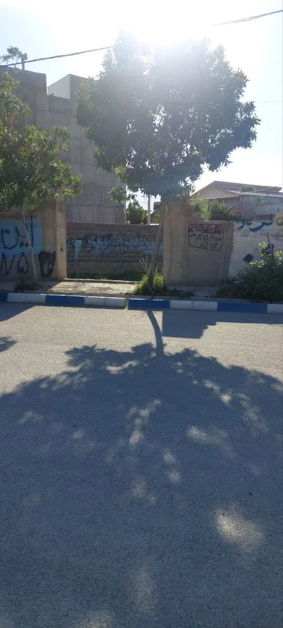 زمین هم تجاری هم مسکونی در لشگر اباد ۲۳۵ متر